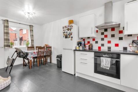 Kitchen 3.jpg
