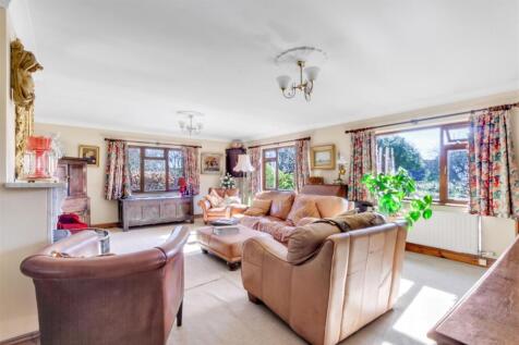 Sitting Room.jpg