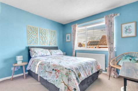 Bedroom One.jpg