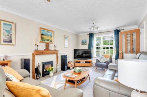 Sitting Room 2.jpg