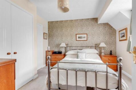 Bedroom One.jpg