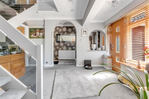 Entrance Hall.jpg