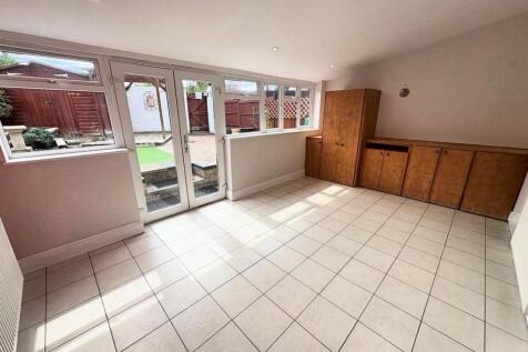 Garden Room