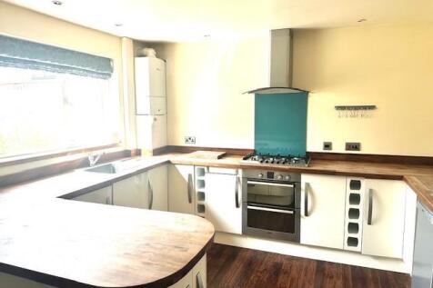 27 North Road Kitchen 3.jpg