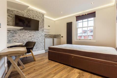 Flat 5 full (2 of 13