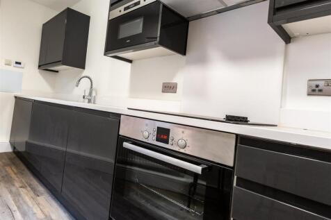 Kitchen 1 full (5 of