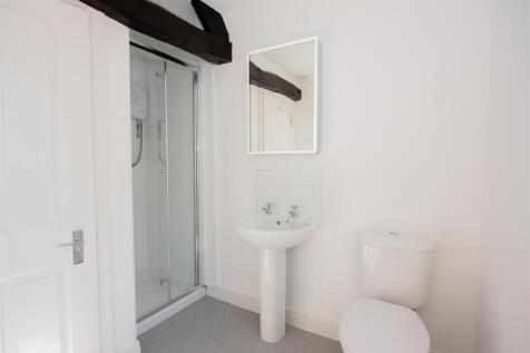En-Suite 2