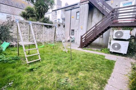 Garden 3