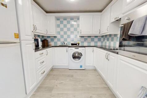 Southwell-Village-Portland-Dorset-UK-Kitchen