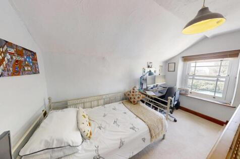 Bedroom 4/office