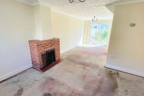 Living room 2