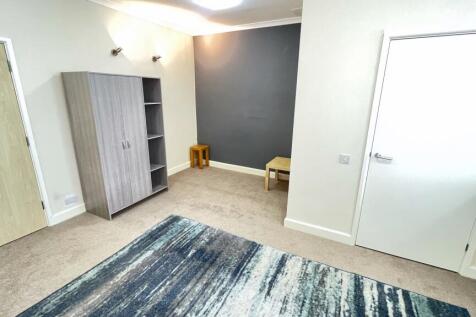 Living Area 2