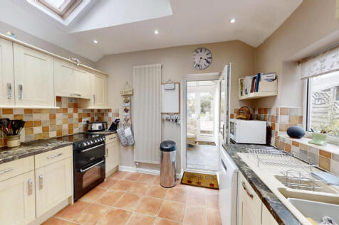 South-View-Weston-Portland-Dorset-UK-11042025_1151