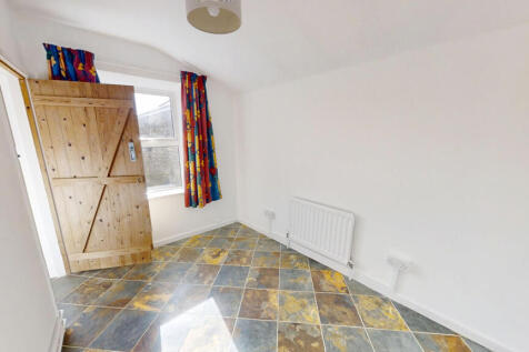 Grove-Road-Portland-Dorset-UK-10282025_131504