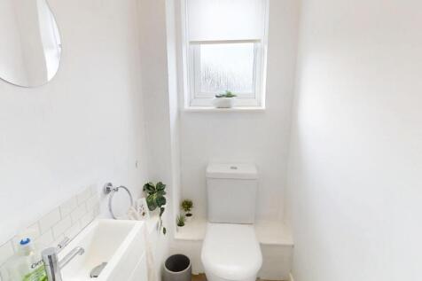 Brymers-Avenue-Portland-Dorset-UK-11262025_140133