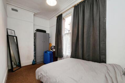 Flat 1 - Bedroom