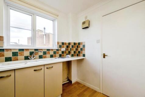 Fitted Kitchen