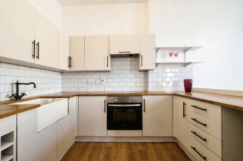 Fitted Kitchen