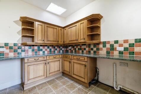 Fitted Kitchen