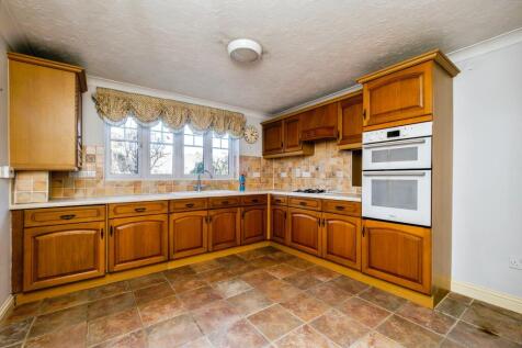 Fitted Kitchen