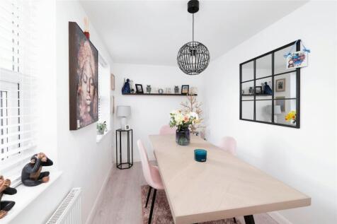 Dinind/Bedroom