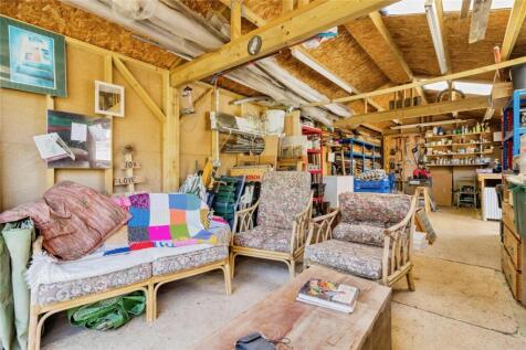 Outbuilding/Shed