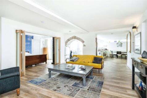 Apartment Living