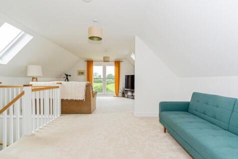 Living/Bedroom 1