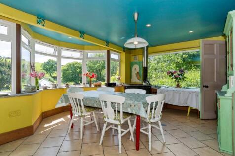 Breakfast Room