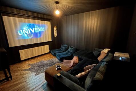 Cinema Room/Bedroom
