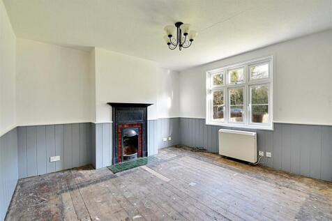 Living Room 1.jpg