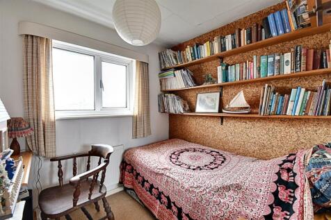 Bedroom 3.jpg