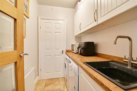 Utility Room.jpg