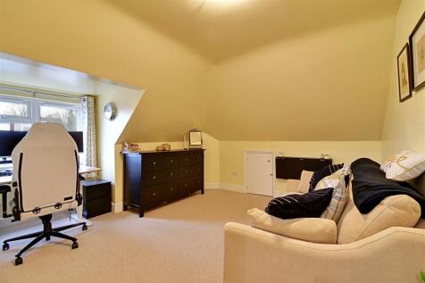 Bedroom 3.jpg