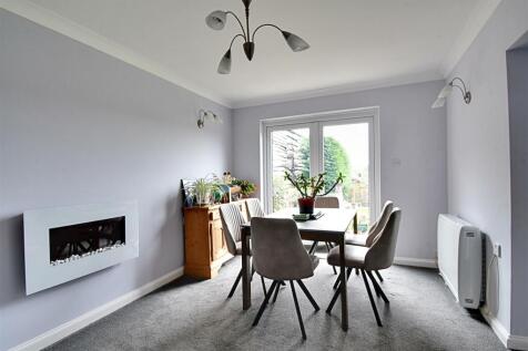 Dining Room 1.jpg