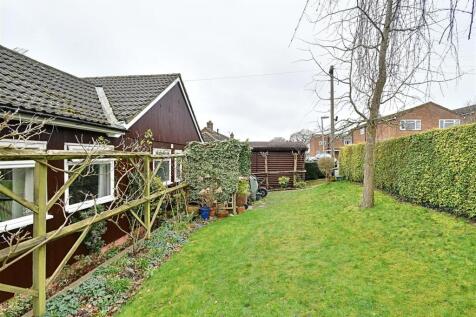 Front Garden.jpg