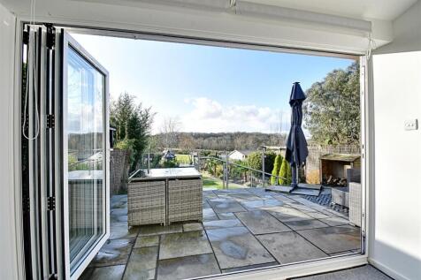 Bifolds.jpg