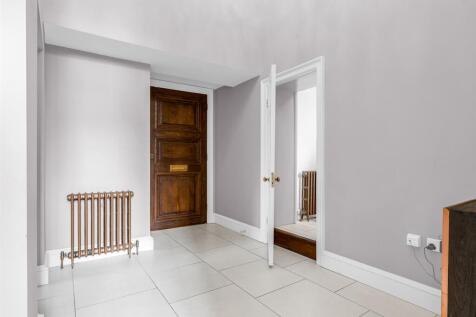 Internal-14.jpg