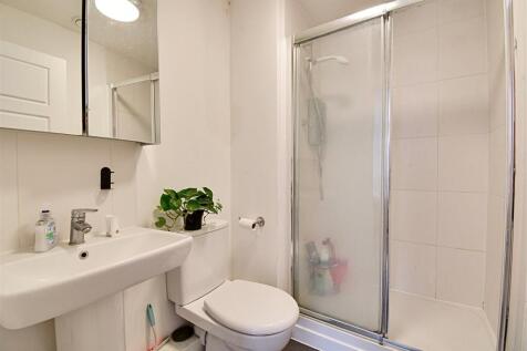 Ensuite.jpg