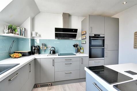 Kitchen 3.jpg