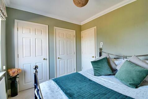 Bedroom 2_2.jpg