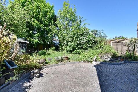 Garden 2.jpg