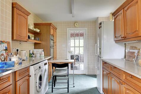 Kitchen 3.jpg