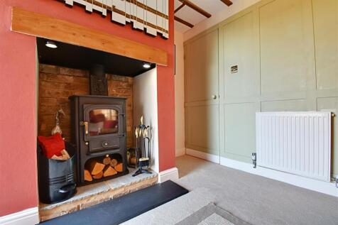 Fireplace.jpg