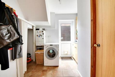 Utility Room.jpg