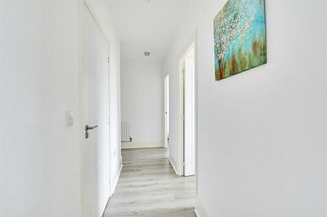 Hall 2.jpg