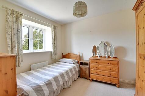 Bedroom 2.jpg
