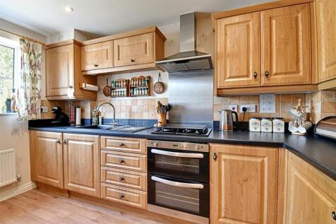 Kitchen 3.jpg
