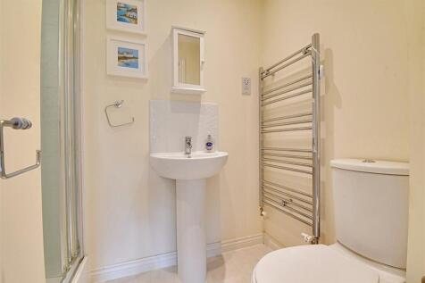 Ensuite.jpg