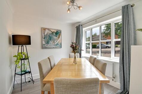 Dining Room.jpg